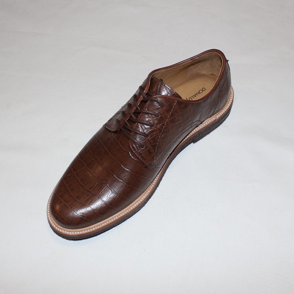 DONALD PLINER LANCE WALNUT CROCCO DERBY 8M